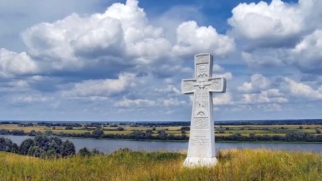"ГДЕ-ТО МОЯ ЛЮБОВЬ"... (Фото Игоря Баранова (Рязань), музыка Андре Рьё) смотреть онлайн