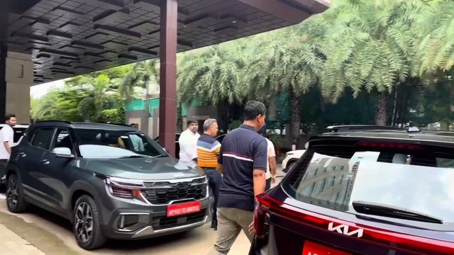 2023 Kia Seltos All 7 Colours - White, Silver, Blue, Red, Black, Matt Black, Green смотреть онлайн