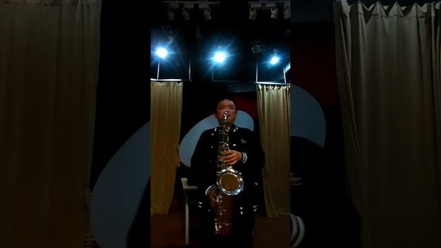 Test Tenor YANAGISAWA 901 смотреть онлайн