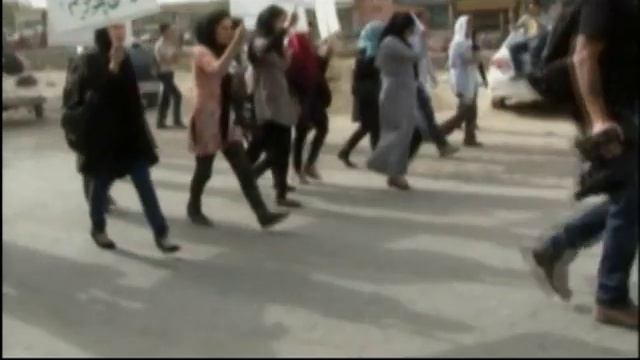 Gap Bezan Hero Noorjahan Akbar - Full Documentary смотреть онлайн