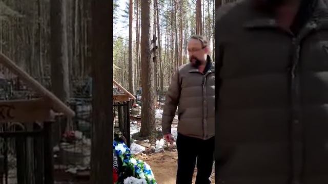 Николай Ерёмин. Под куполом небес (стихи). Анатолий Голев. Гитара плачет на стене (стихи). смотреть онлайн