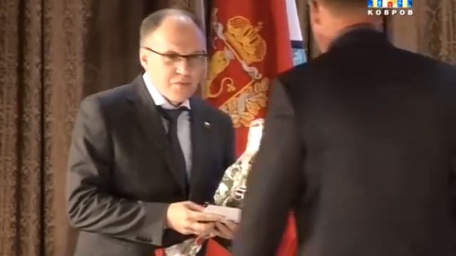 БЕЗ ОРУЖИЯ НЕТ МИРА смотреть онлайн