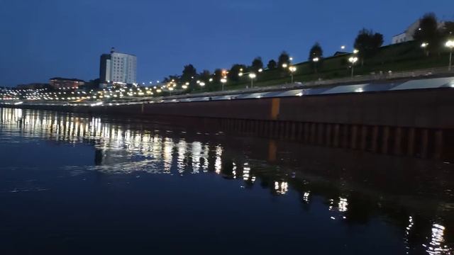 Вечерний сплав "Тюменская венеция" смотреть онлайн