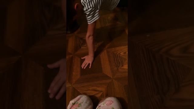 Больше отжиманий на одной руке? смотреть онлайн