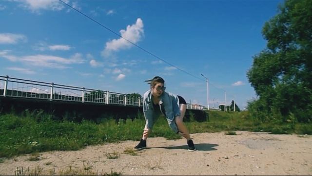 Танец девочка в тренде девочка топ. Я видел ее танцы, танцы в тик ток ) смотреть онлайн