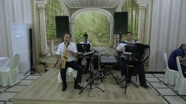 Мартын и КО. Саксофон Илюша