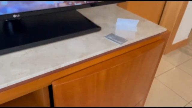 Fairmont Dubai смотреть онлайн