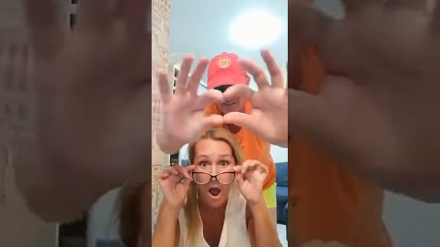 ЭТО МОИ ДРУЗЬЯ ,УЕХАЛИ С КАМЧАТКИ В СОЧИ .СУПЕР смотреть онлайн
