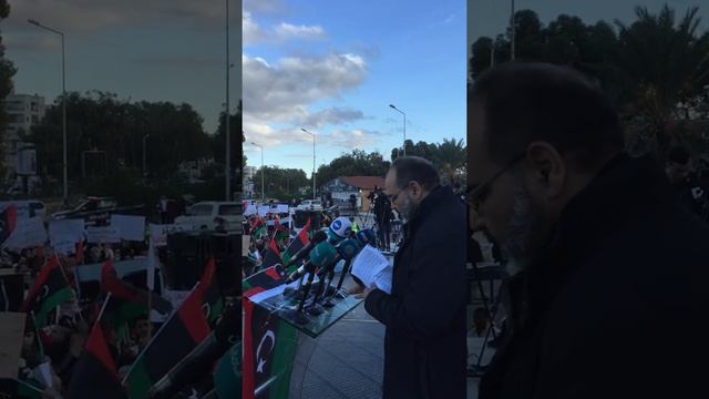 Les Libyens sont contre le criminel Hafter, par contre, avec l'Etat civil... смотреть онлайн