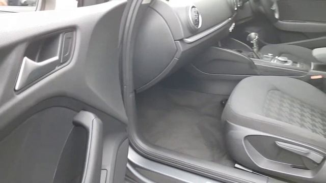 2014 Audi A3 1.4 TFSI SE Sportback S Tronic смотреть онлайн