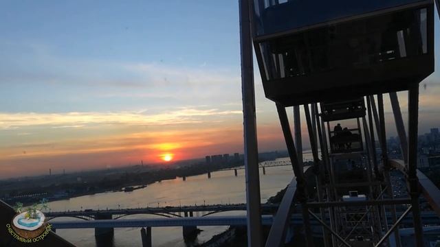 ?Колесо обозрения на Михайловской набережной смотреть онлайн