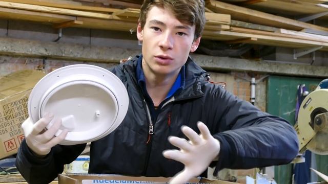 On commence la résine polyester | Restauration Bateau #4 смотреть онлайн