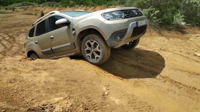 Dacia Duster SLOVAKIA _zraz Levoča 2020 смотреть онлайн