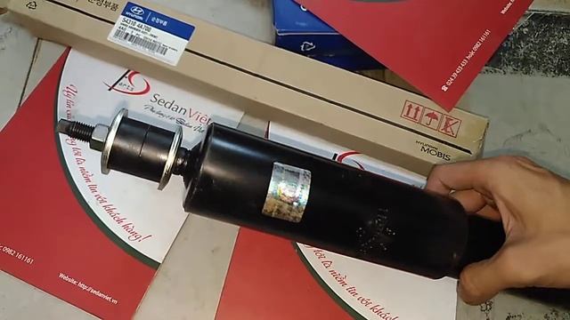 543004F000,543104F700 Giảm Sóc Trước Hyundai Porter 2 (2006-2012) Chính Hãng