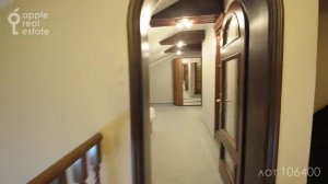 Аренда двухуровневой квартиры с антикварной мебелью