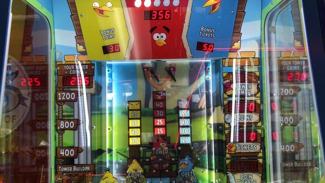 Angry Birds Coin Crash - Attract Mode смотреть онлайн