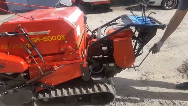 Takakita RB-500DX Самоходный японский пресс-подборщик сена. смотреть онлайн