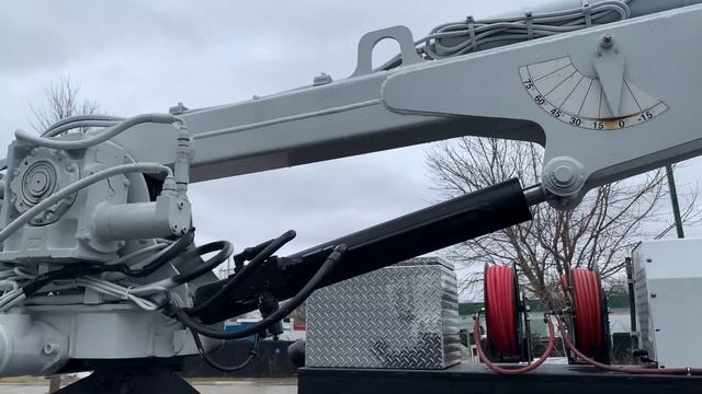 2004 Ford F550 Super Duty Mechanics Truck W/ Telescoping Crane, Welder & Air Compressor смотреть онлайн