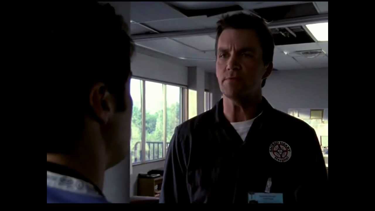 Scrubs (Клиника) -  Уборщик обзывает Джей Ди тупым