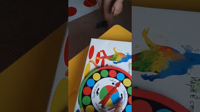 Twister Break dance - распаковка смотреть онлайн