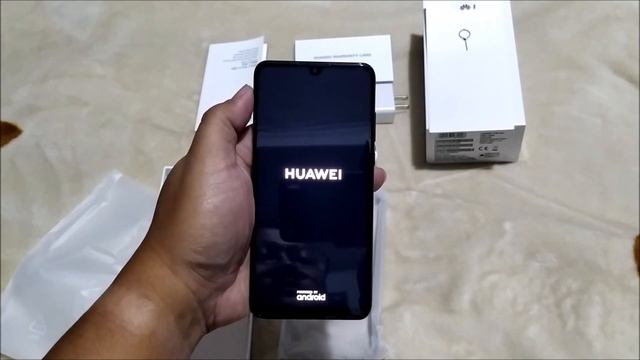 Huawei P30 Lite Unboxing смотреть онлайн