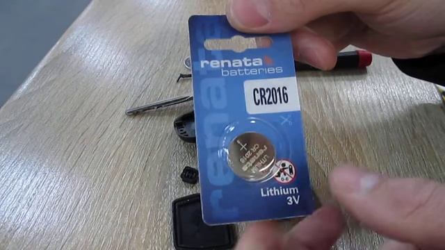ЗАМЕНА БАТАРЕЙКИ В КЛЮЧЕ ТОЙОТА смотреть онлайн