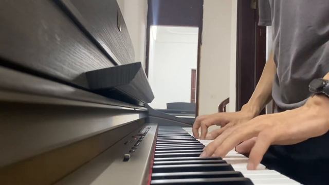 Piano Yamaha CLP 330 màu rêu độc lạ смотреть онлайн