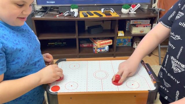 Обзор на настольный аэрохоккей!