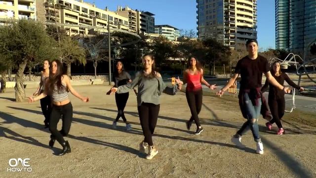Zumba warm up routine - Zumba for Beginners смотреть онлайн