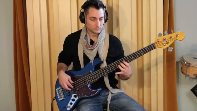 www.melacantomelasuono.it Alessandro Maria Ferrari plays Maruszczyk bass Elwood model, neck pickup смотреть онлайн