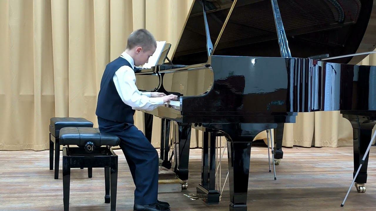 11. М. Сидрер - «Полька». Исп. Стажилов Андрей (3 класс) смотреть онлайн