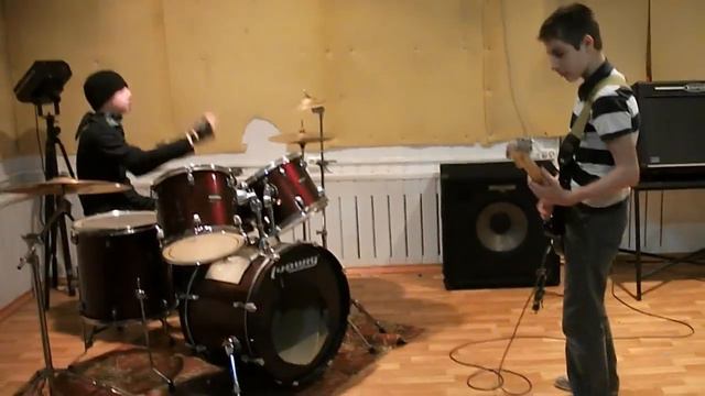 Первая Репитиция с Death Night(Балаковская Эмо-кор группа) смотреть онлайн