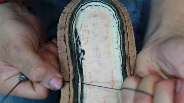 CAN DOC MARTENS BE RESOLED?! | Resole #64
