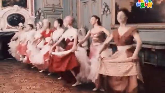 к/ф Не покидай - Женские наряды смотреть онлайн