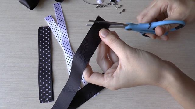 Галстук бабочка Мастер класс канзаши галстук на девочку DIY tie for girls handmade ネクタイ蝶 kanzashi смотреть онлайн
