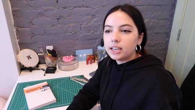 Let's Talk Type! | Font Styles + Anatomy смотреть онлайн