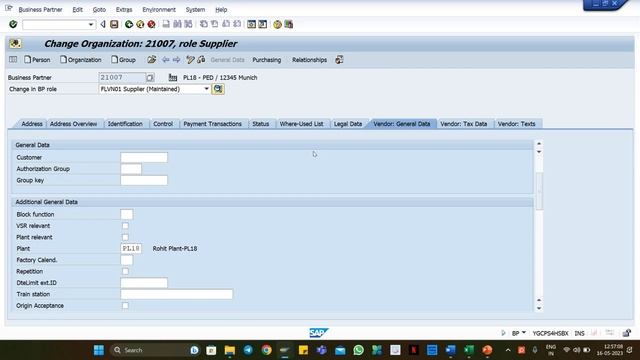 Video 7 - SAP S/4 HANA EWM | S/4 HANA - EWM Integration Part 2 Explained in a very simple way смотреть онлайн