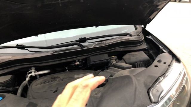 Honda Pilot - How to add windshield washer fluid смотреть онлайн