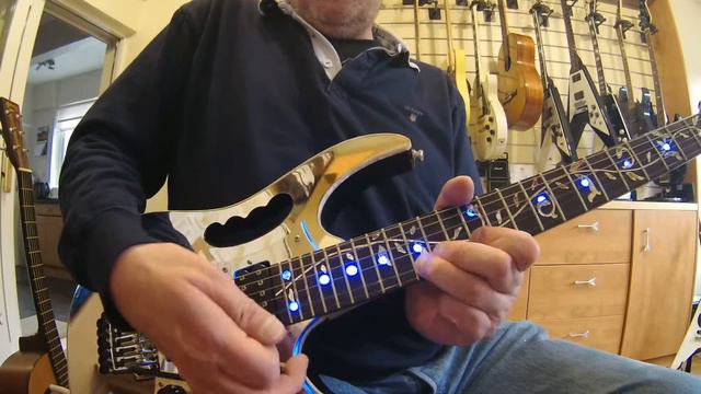 Ibanez JEM 77 BRMR Steve Vai Bad Horsie Rock Mirror With Lights For Sale UK смотреть онлайн