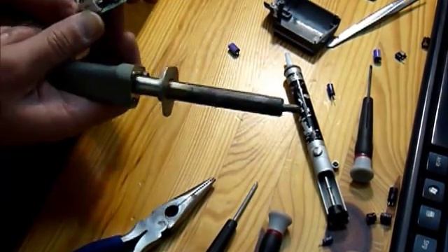 Videokamera Reparatur: Fehler senkrechte Striche im Sucher-Bild, Sony Handycam HI8 TR-1 смотреть онлайн