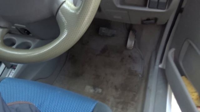 Регулировка замков дверей на Mazda Demio.Отзыв о кузовщике по порогам и аркам. смотреть онлайн