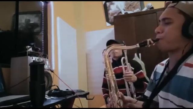 La bachata// Manuel Turizo// Saxo tenor and Trumpet смотреть онлайн