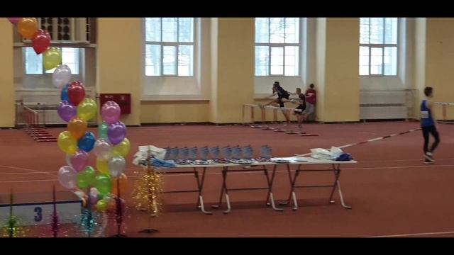 2021.02.28 (13:19) - забеги на 60 м с/б (юноши). смотреть онлайн