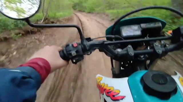 ПОКАТУШКА НА МОТОЦИКЛЕ HONDA XL 250 DEGREE ДО ЛЕСА! | ЭНДУРО-ПОКАТУШКИ смотреть онлайн