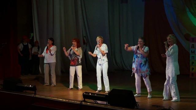 Оо-оо, на-на, на!