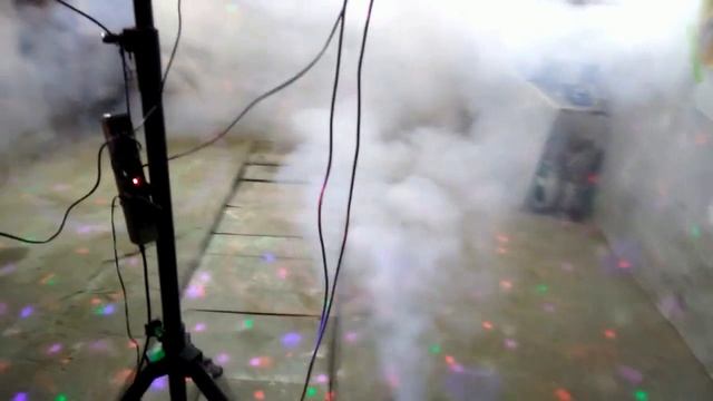 Дым-машина 1500 Вт смотреть онлайн