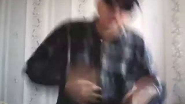 Жуки летять у людей жопи горять смотреть онлайн