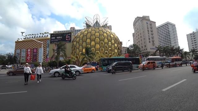 Вот такой Китай. Хайнань шокирует ценами. Реальный пляж Дадунхай смотреть онлайн