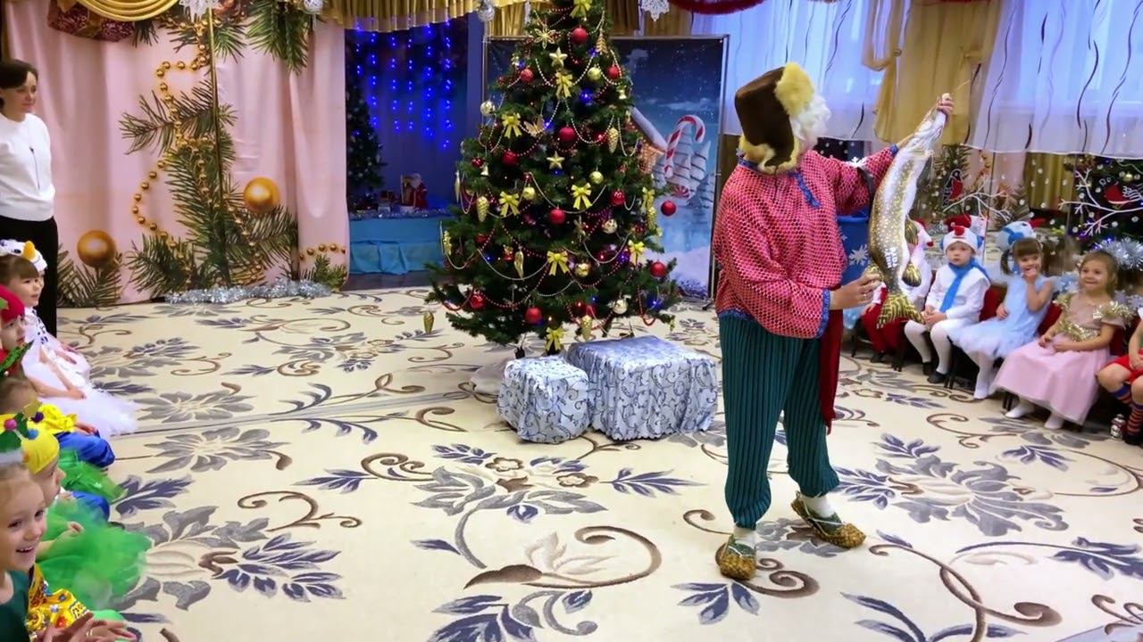 1 Новогодний утренник 2024 12 гр, 18 ДС, 20 12 смотреть онлайн