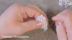 Колье из бисера. Бисероплетение. Основа для колье.Сборка украшения.